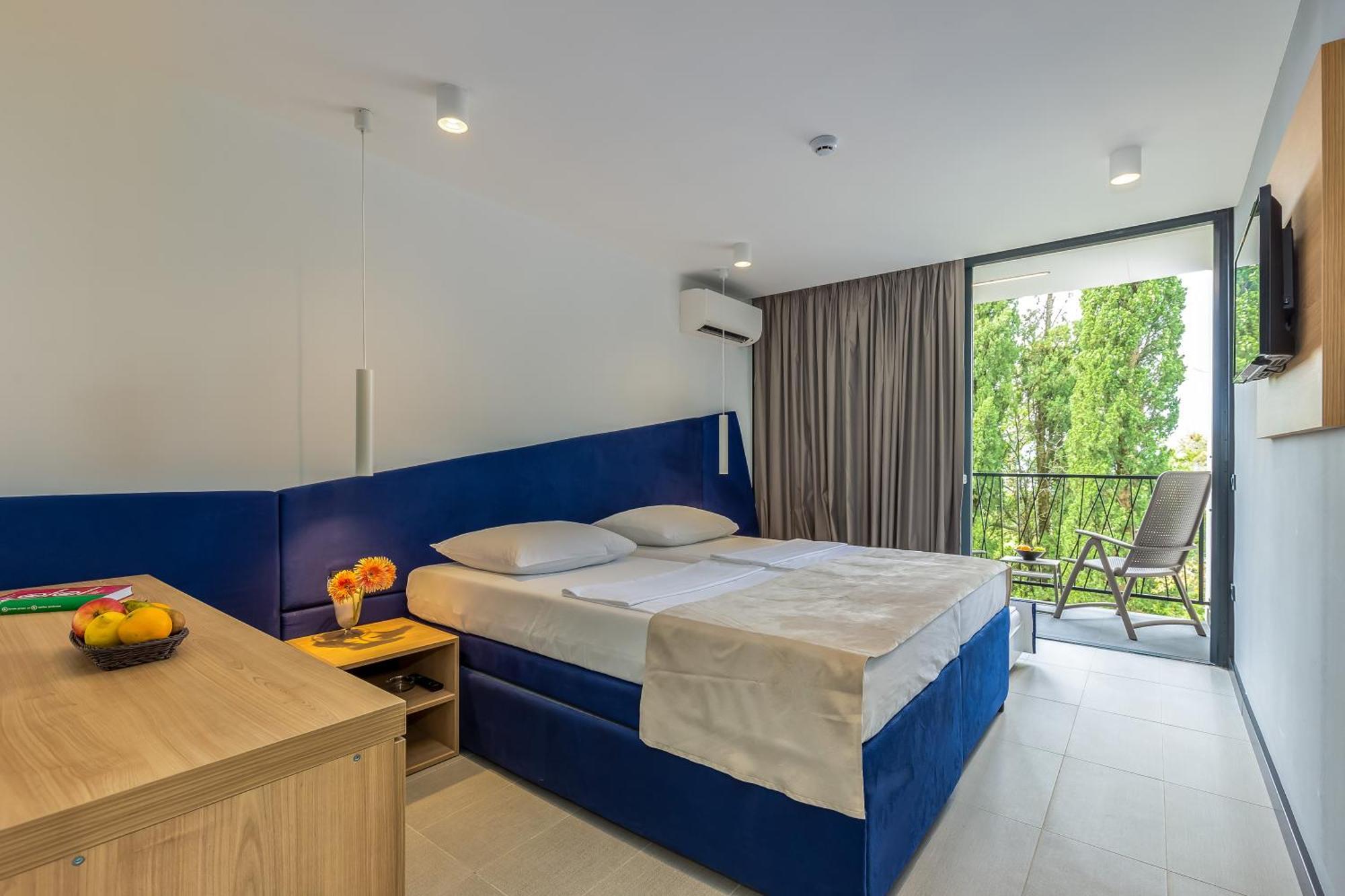 Hotel Ad Turres Crikvenica Bagian luar foto